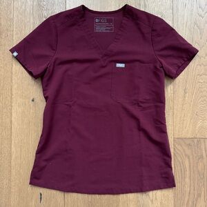 FIGS Catarina Scrub Top - Ladies - Size XS - Burgundy - EUC